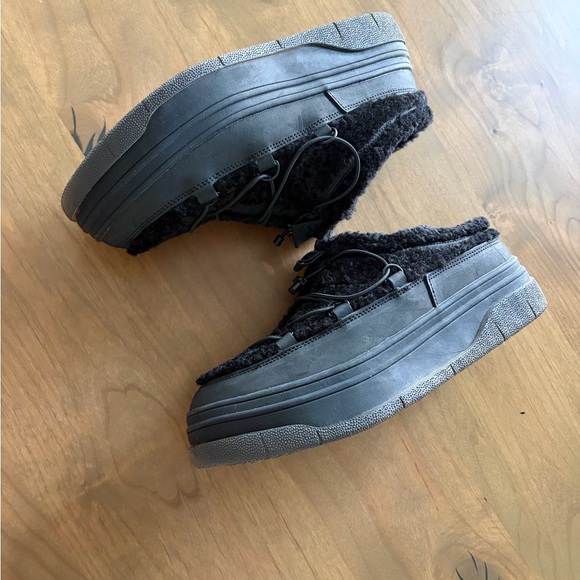 Pajar Canada Jules Waterproof Platform Sneaker Mule (Women) in Black 11.5? - Picture 5 of 8